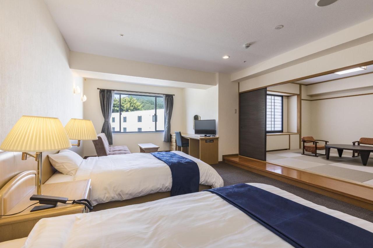 Spa Resort Taqua Taku Ngoại thất bức ảnh