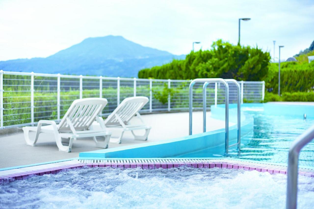 Spa Resort Taqua Taku Ngoại thất bức ảnh